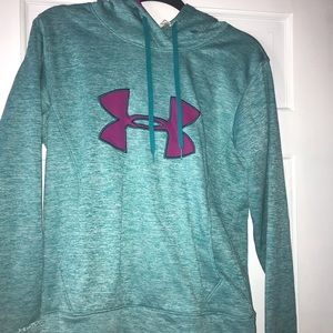 Under Armour Sweatshirt